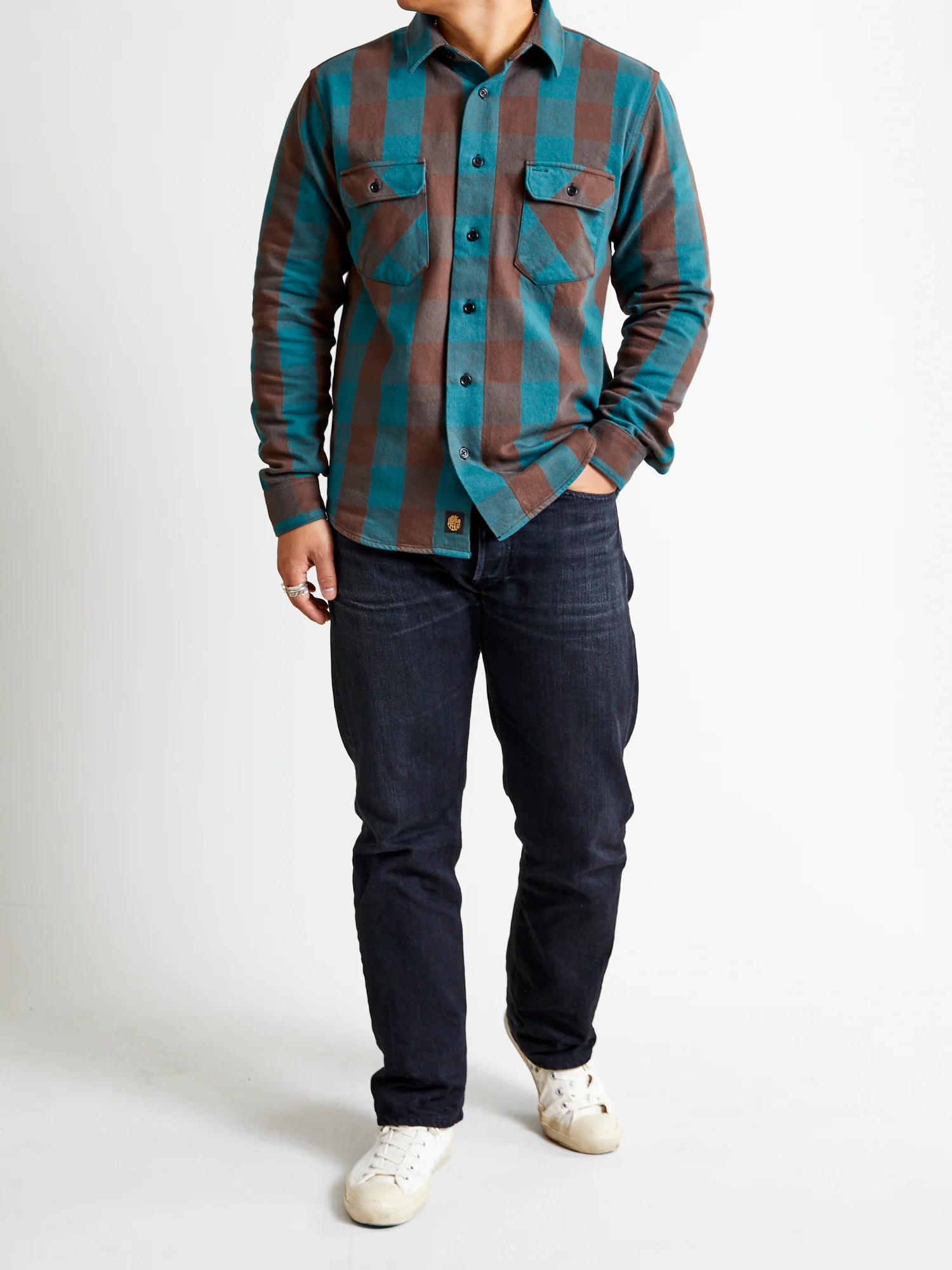 Norris Selvedge Flannel in Petrol/Brown - Image 11