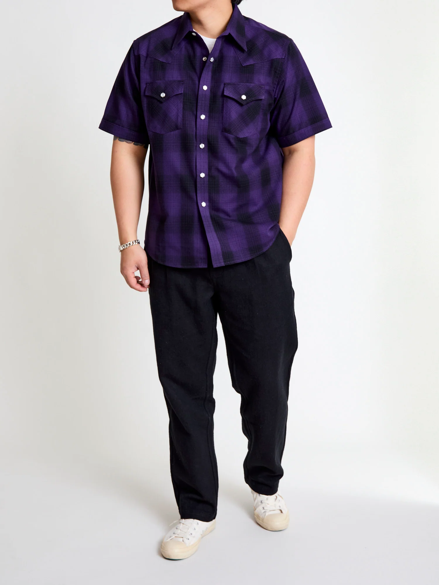 Ombre Plaid Western Shirt in Black - Image 9