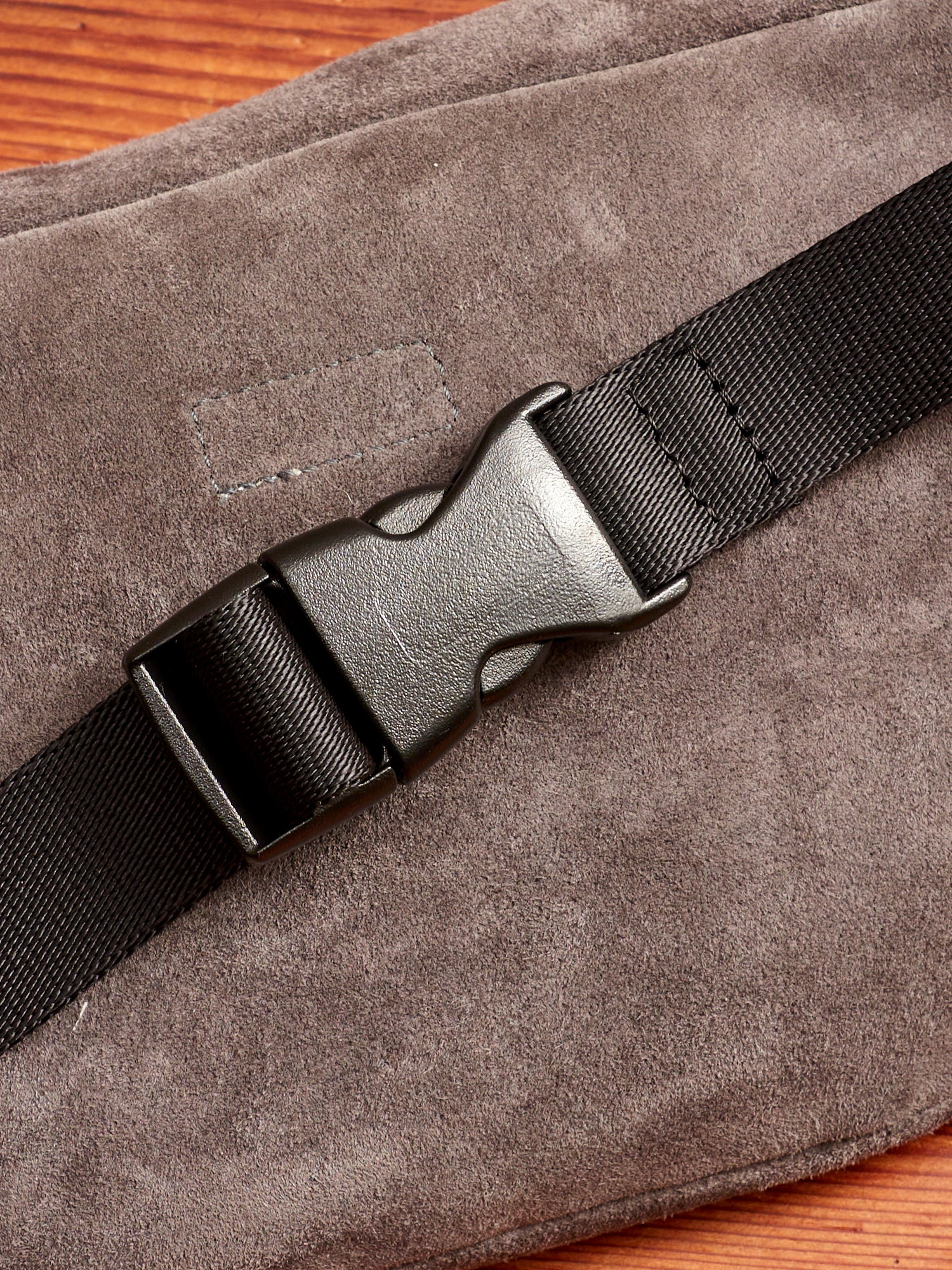 Pig Waist Pouch Bag in Dark Grey - Image 4