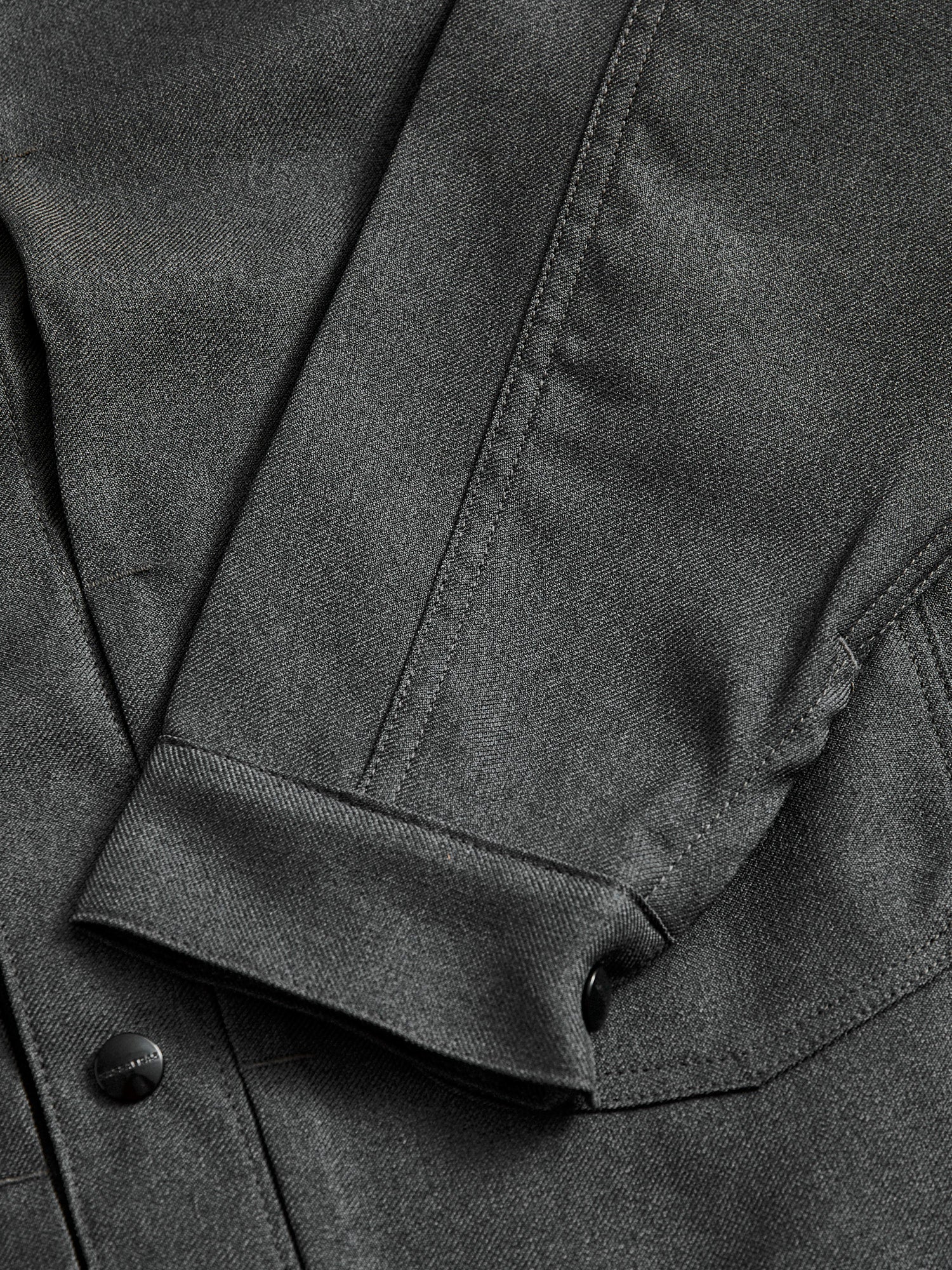 Poly Twill Gardeners Jacket in Charcoal - Image 7