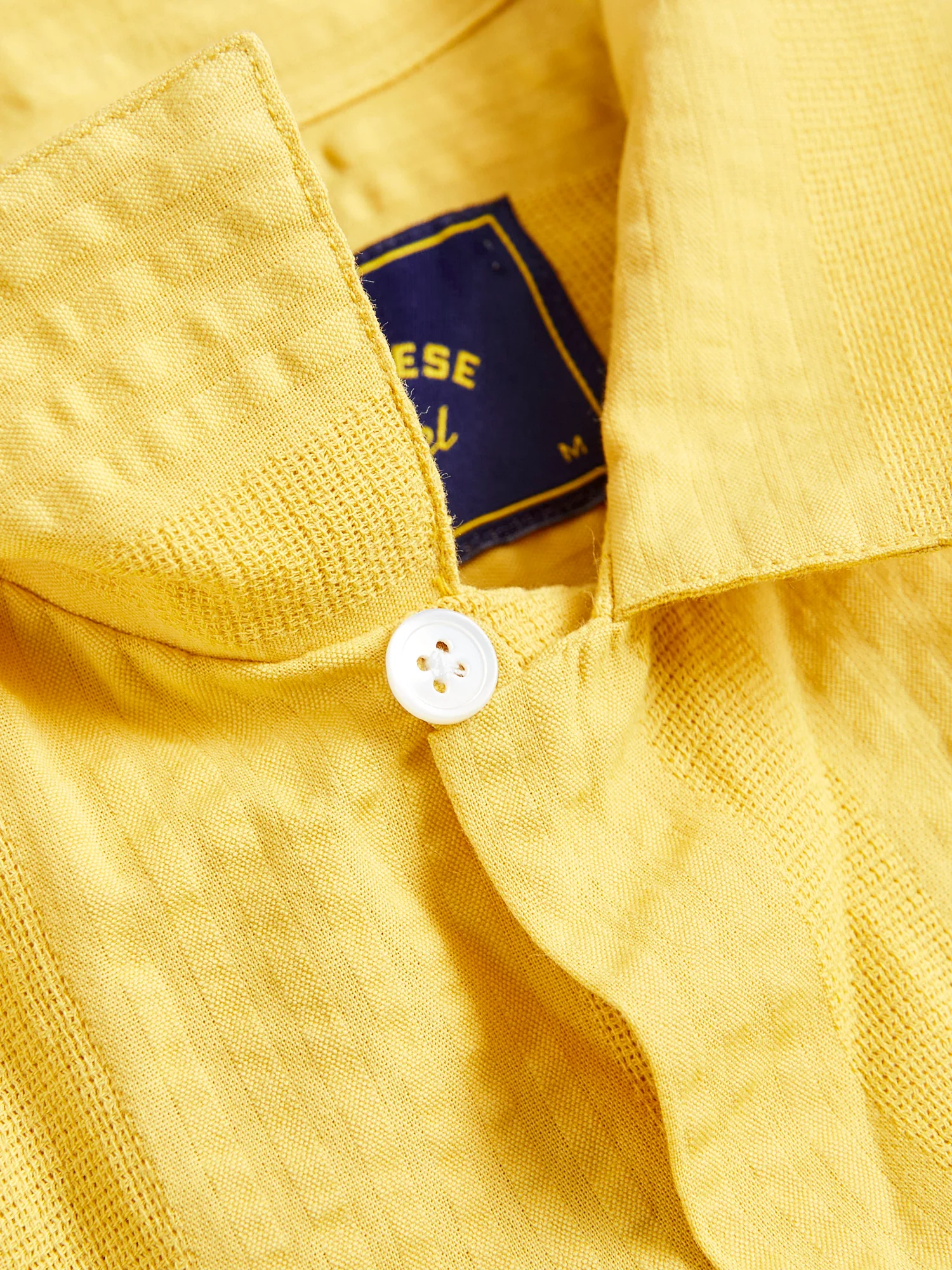 Praia Button-Up Shirt in Sunflower - Image 7