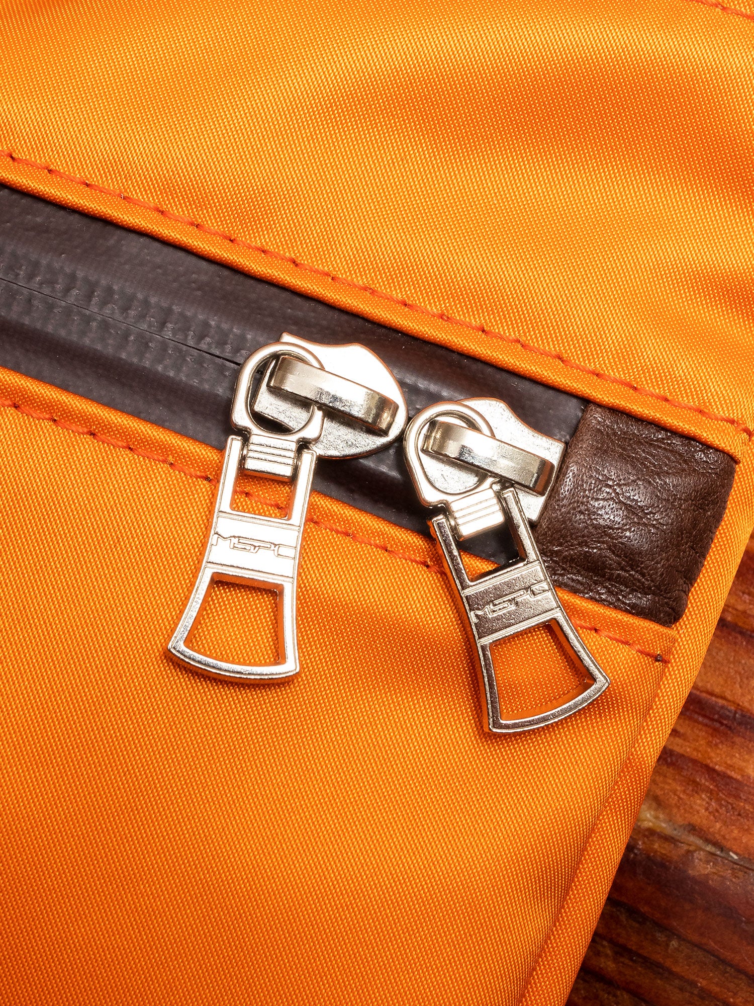 Progress Sacoche Bag in Orange - Image 4