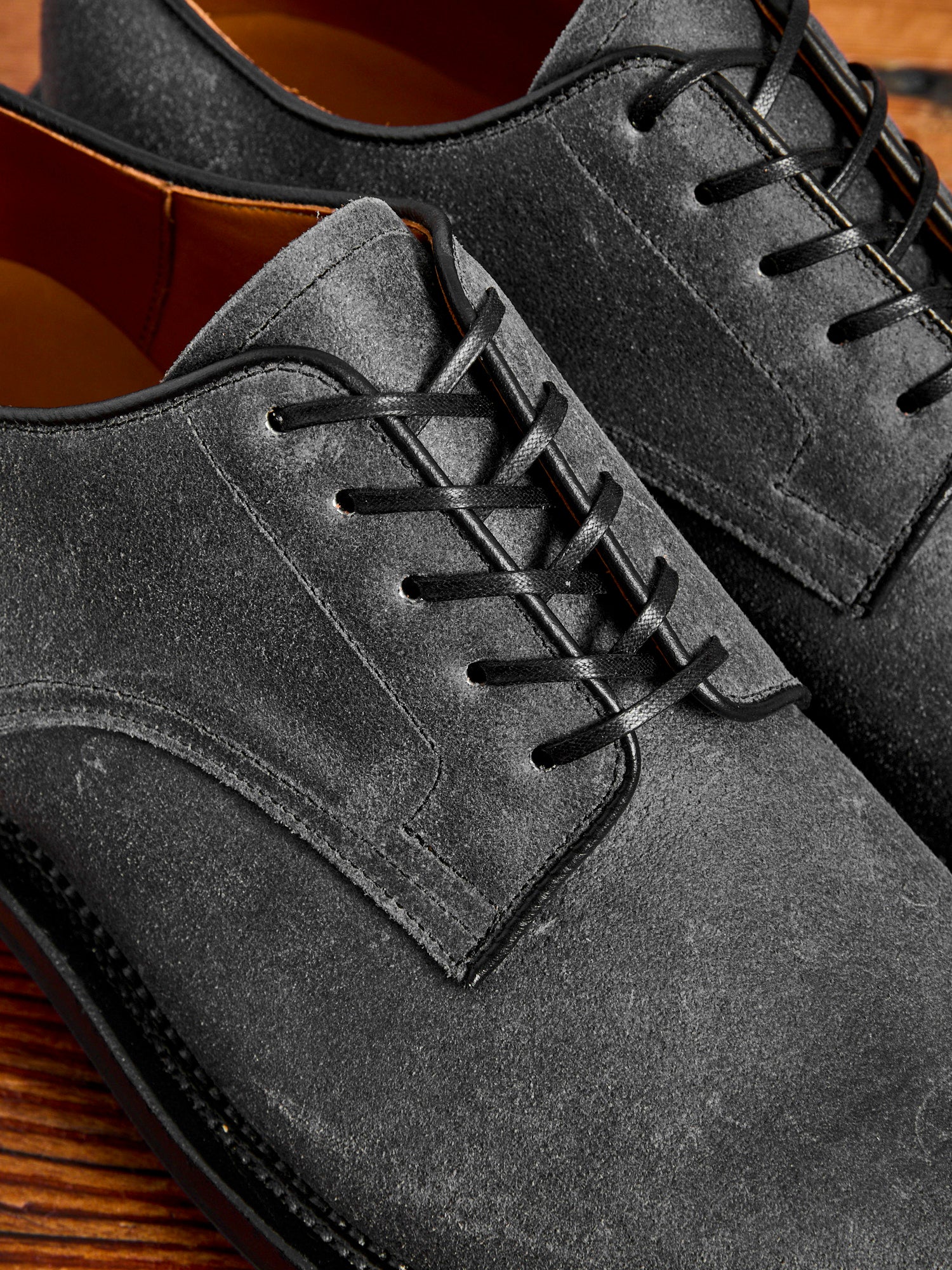 Rockland Blucher 2030 in Charcoal Waxy Commander - Image 5