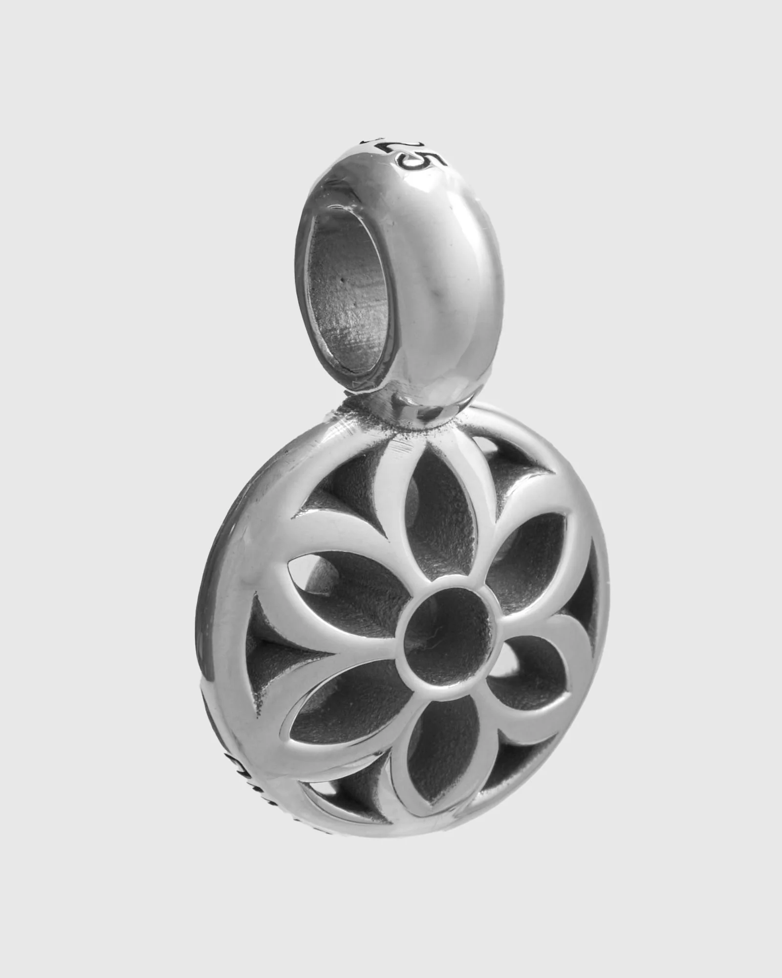 Rosette Disc Pendant in Sterling Silver - Image 5