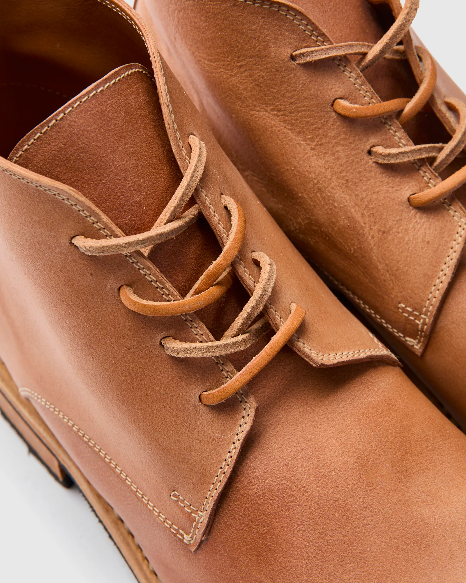 Ruggero 1906 Desert Boot in Natural Reverse Vachetta - Image 7