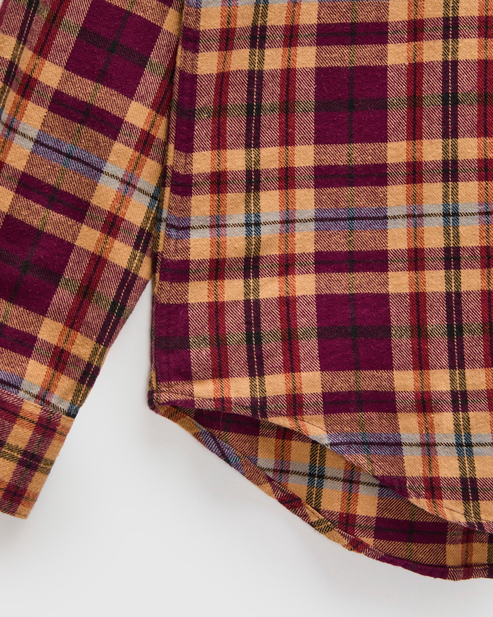 Ruiva Button-Up Shirt in Cinder - Image 7