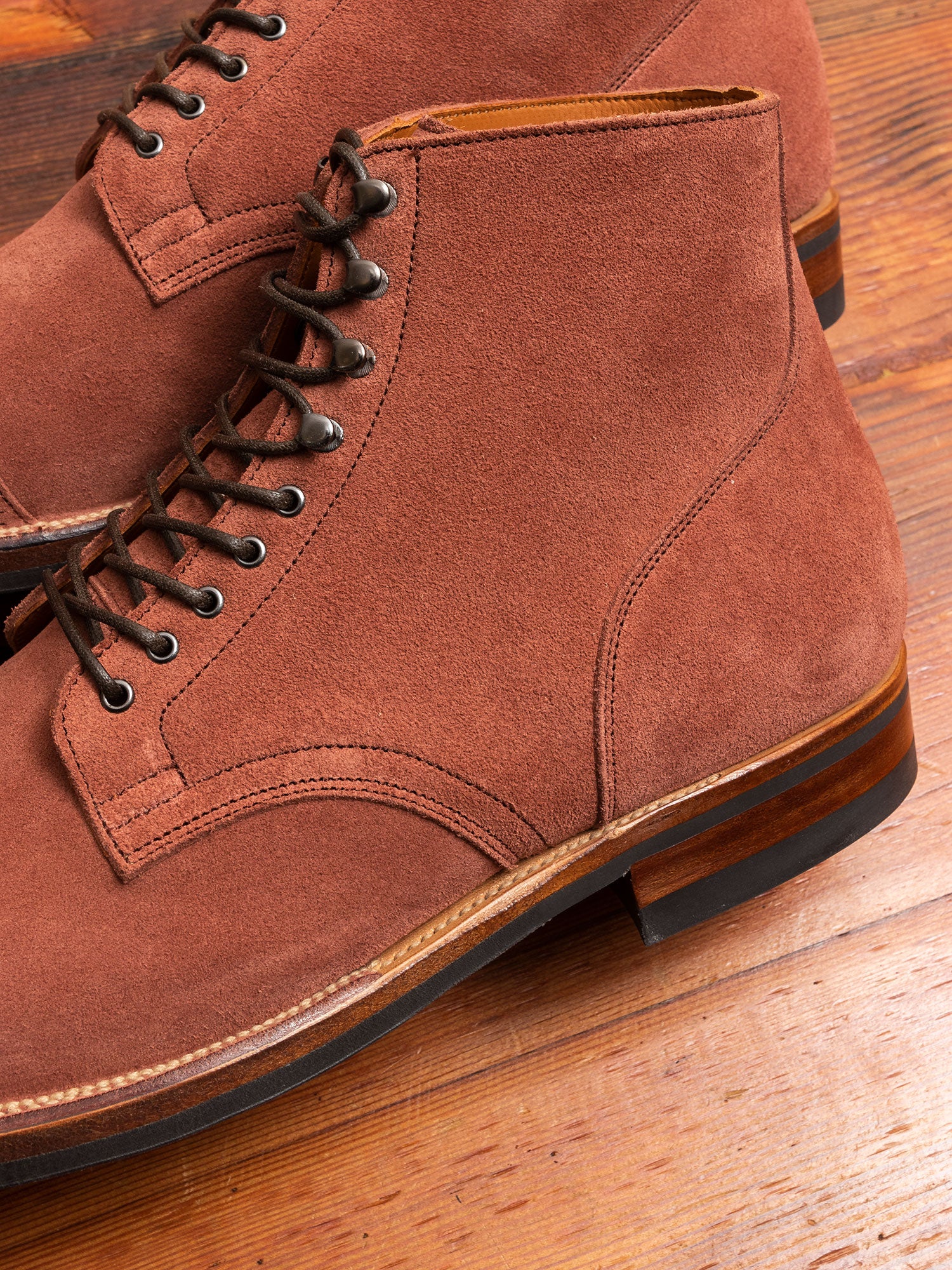 Service Boot 2030 in Sweet Potato Eco Veg Suede - Image 5
