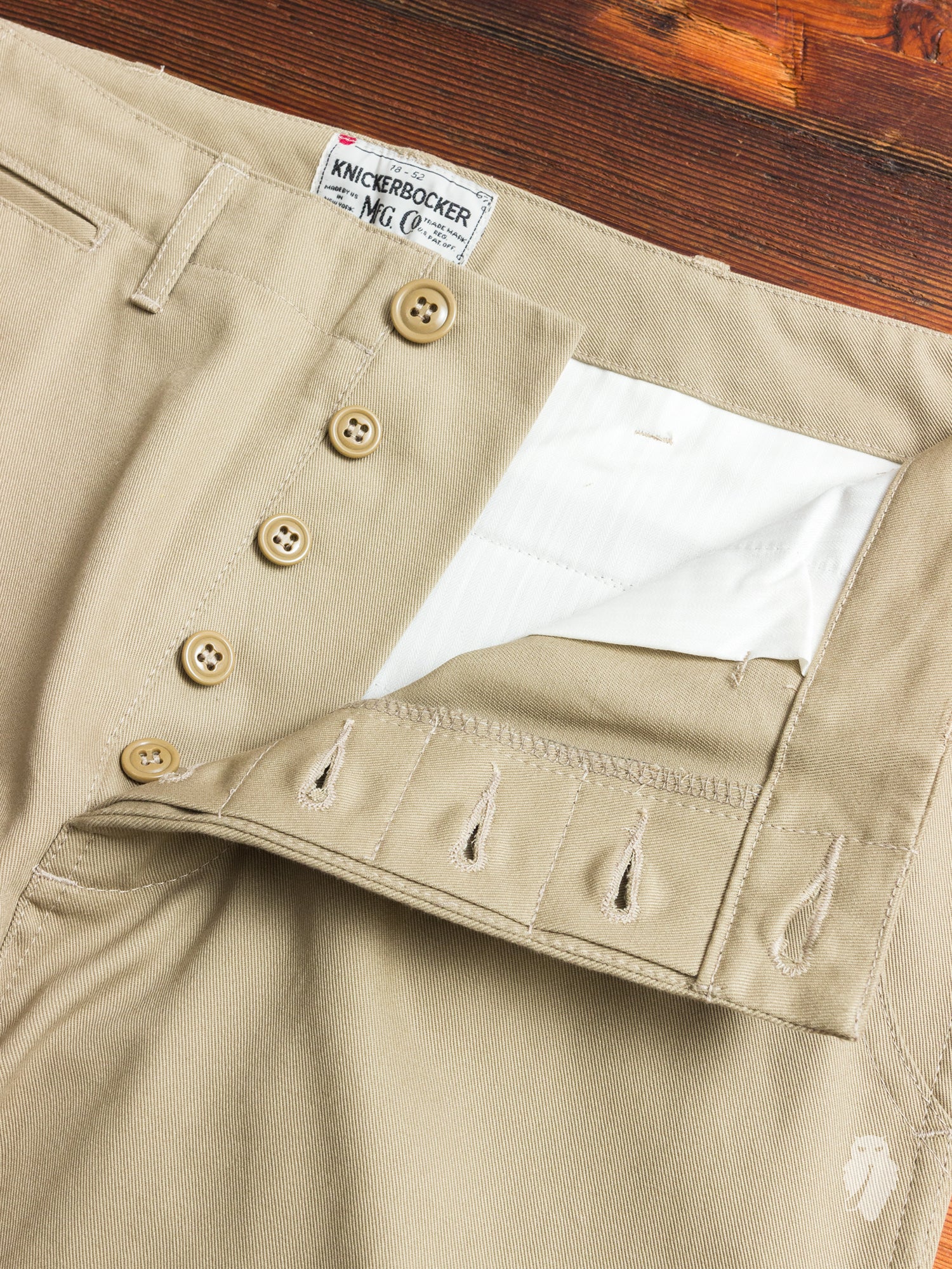 Service Chino in Khaki - Image 5
