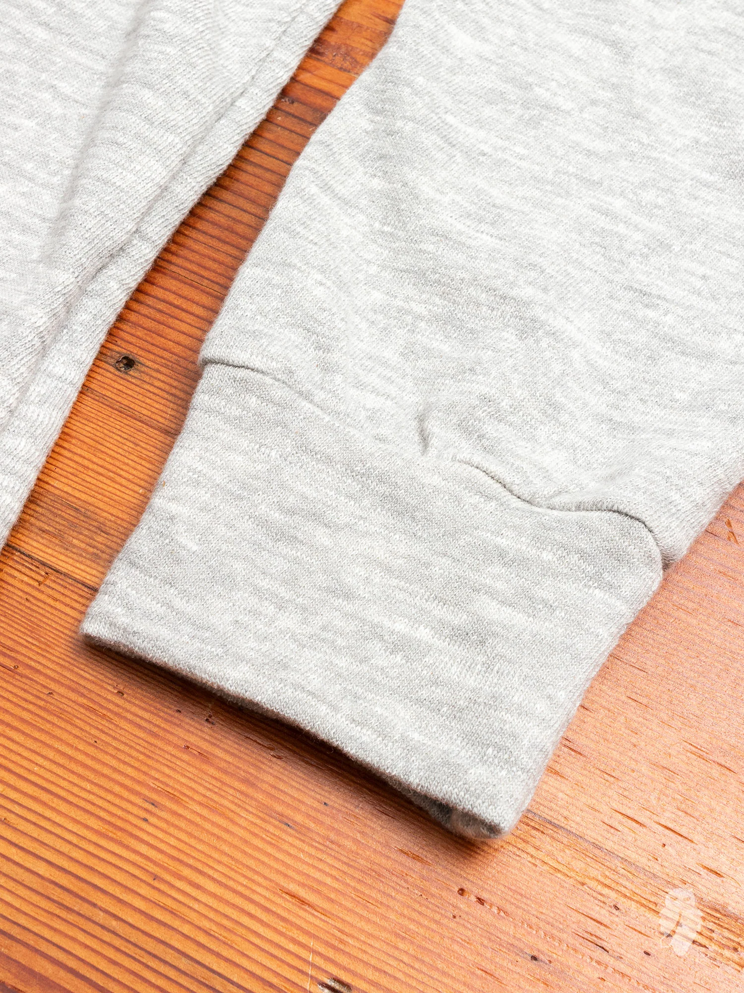 Slub Long Sleeve T-Shirt in Heather Grey - Image 5