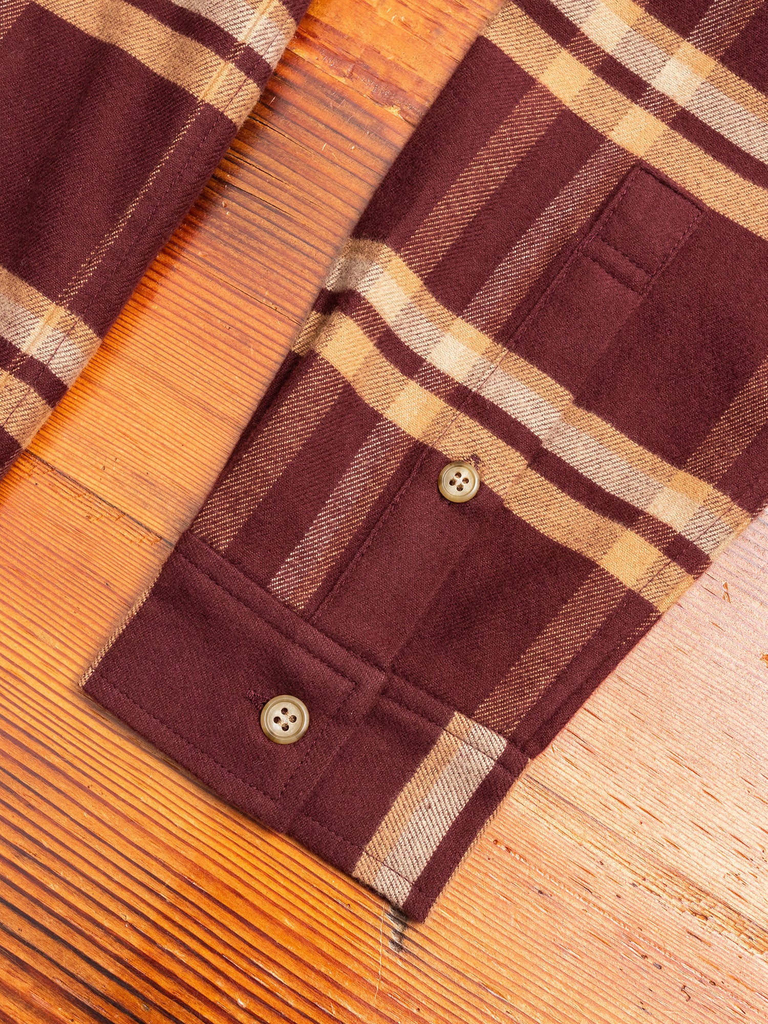 Sly Straight Hem Flannel in Pico Check - Image 4
