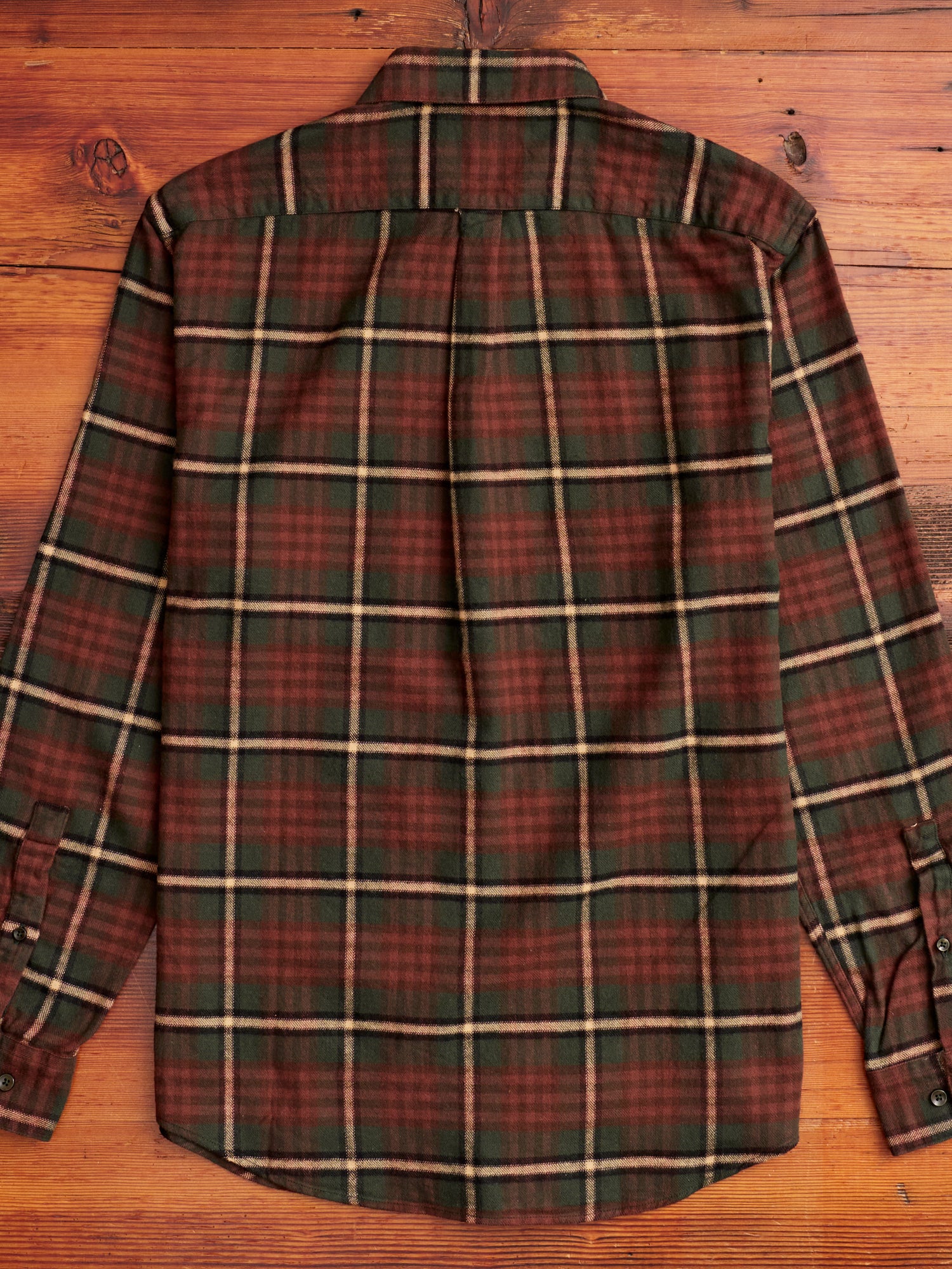 Smog Button-Up Shirt in Green - Image 7