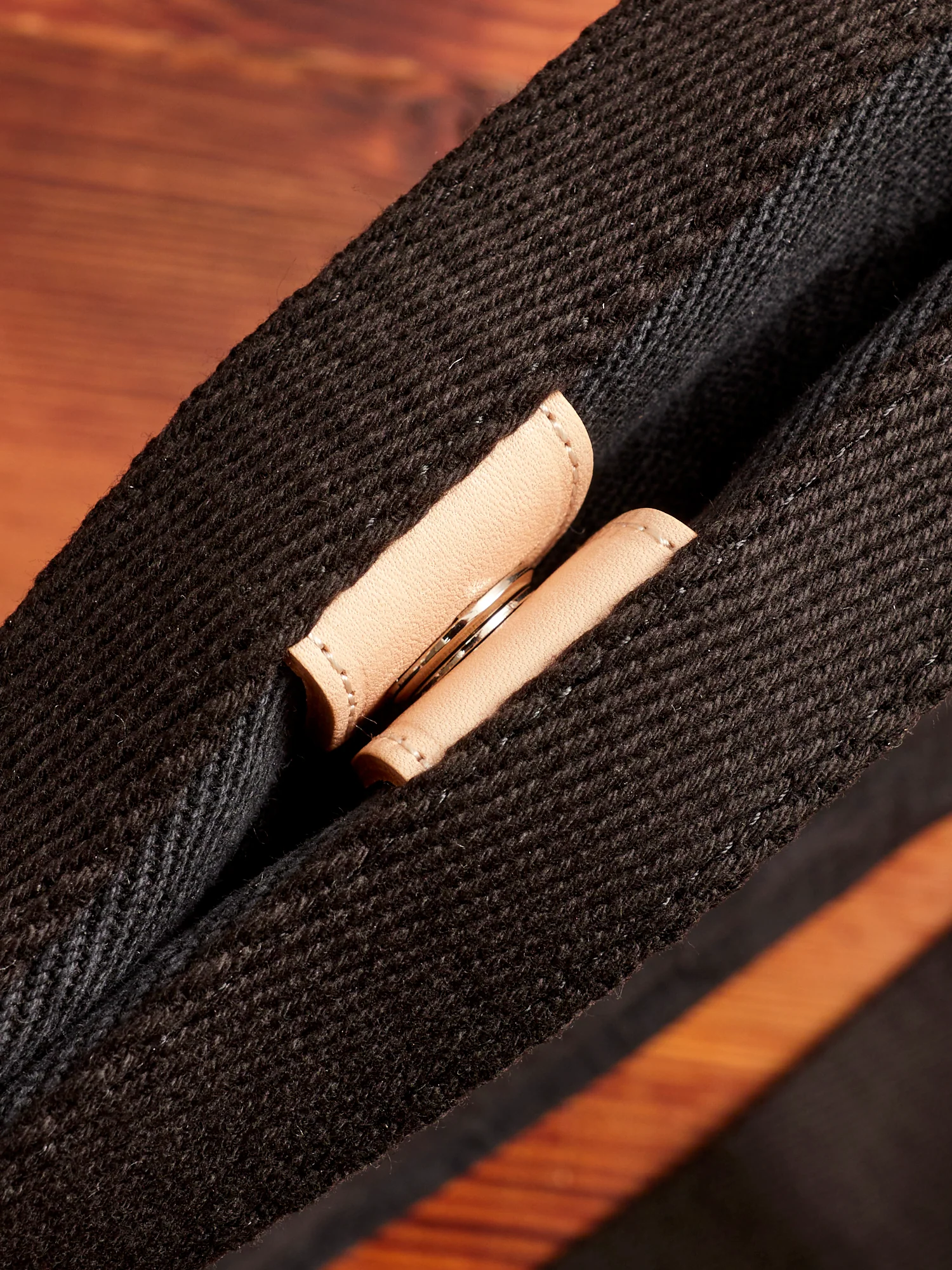 Square Shoulder Bag in Black - Image 8