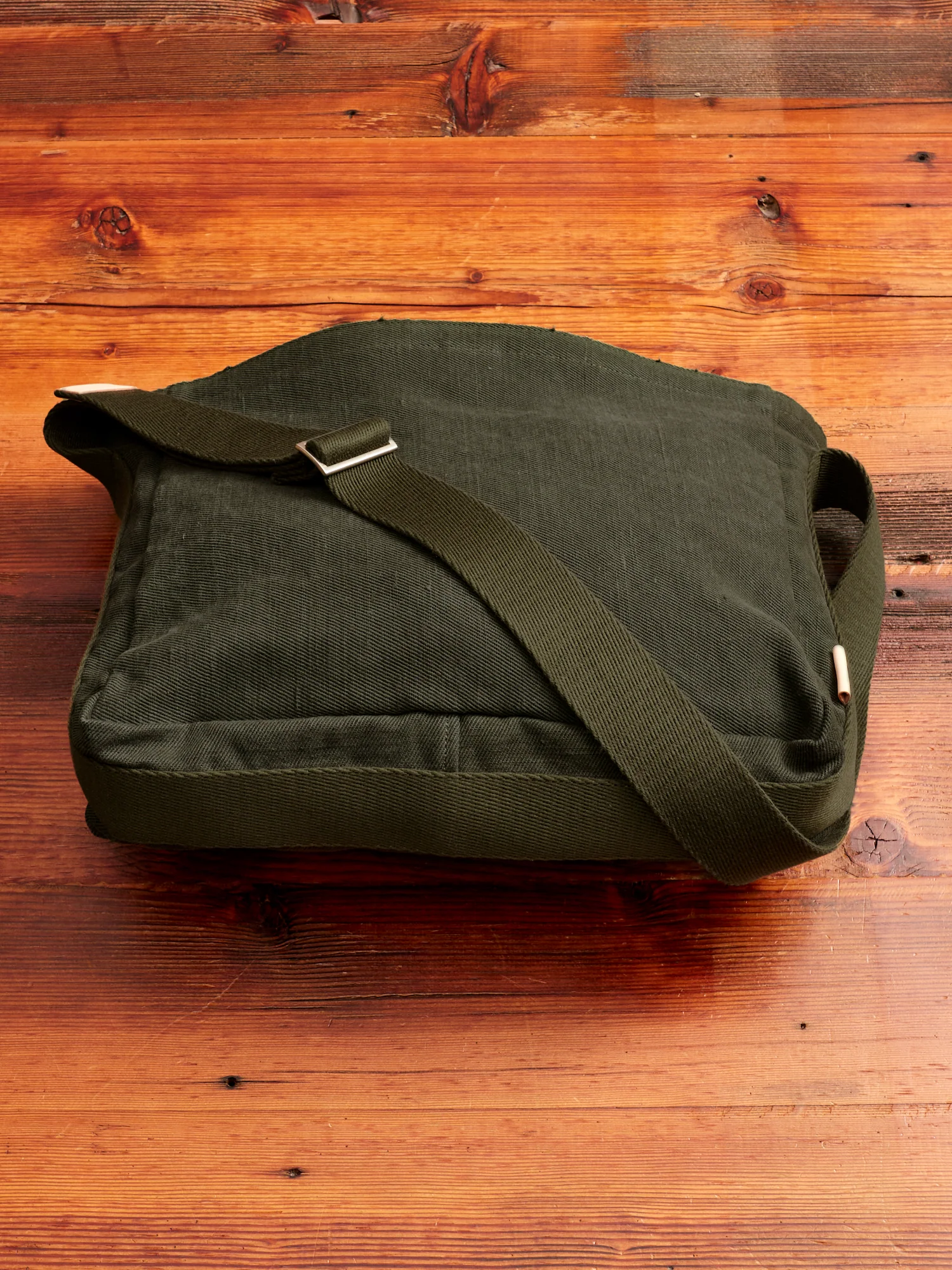 Square Shoulder Bag in Khaki Green - Image 4