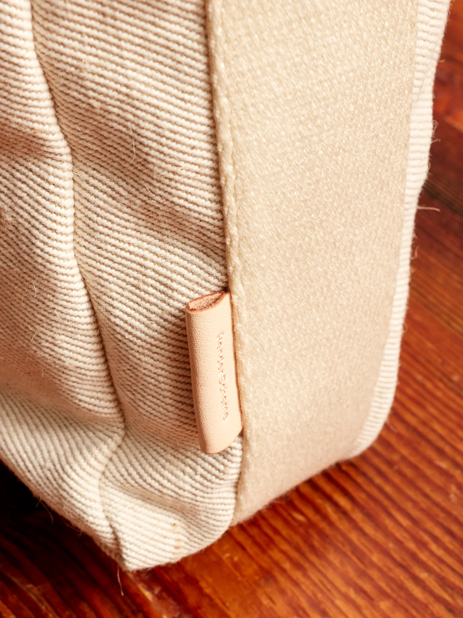 Square Shoulder Bag in Natural - Image 4