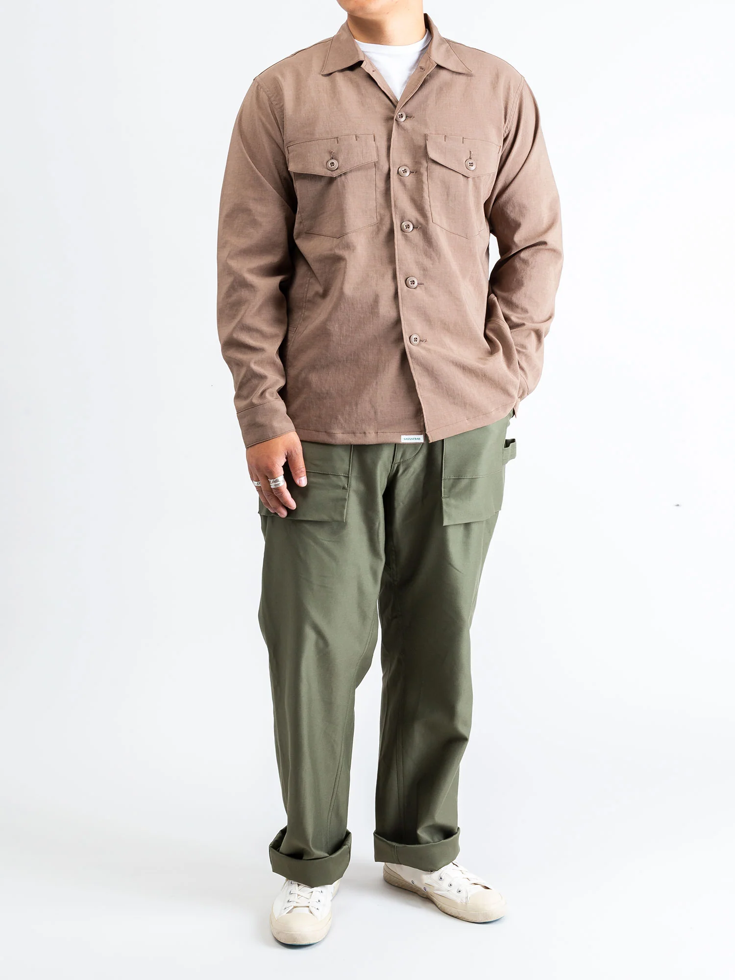 Stretch Gardener Half Shirt in Beige - Image 11