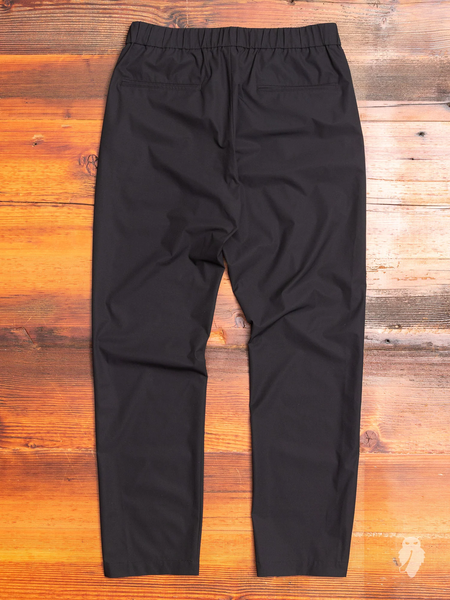 Stretch One Tack Easy Pants in Black - Image 9