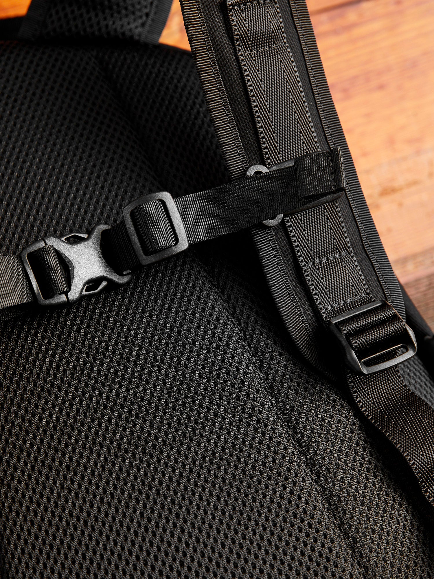 "Switch" Daypack in Black - Image 10