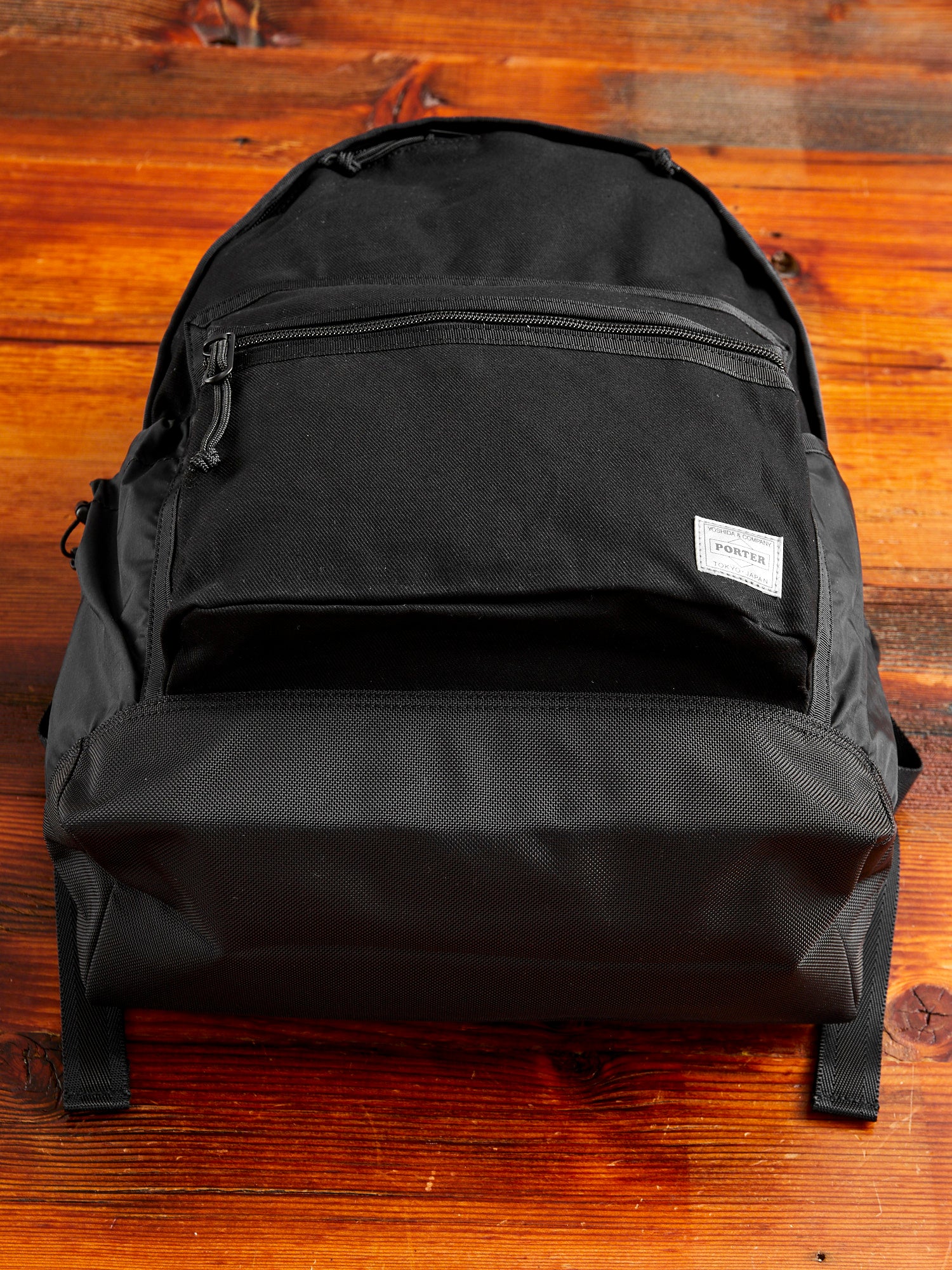 "Switch" Daypack in Black - Image 5