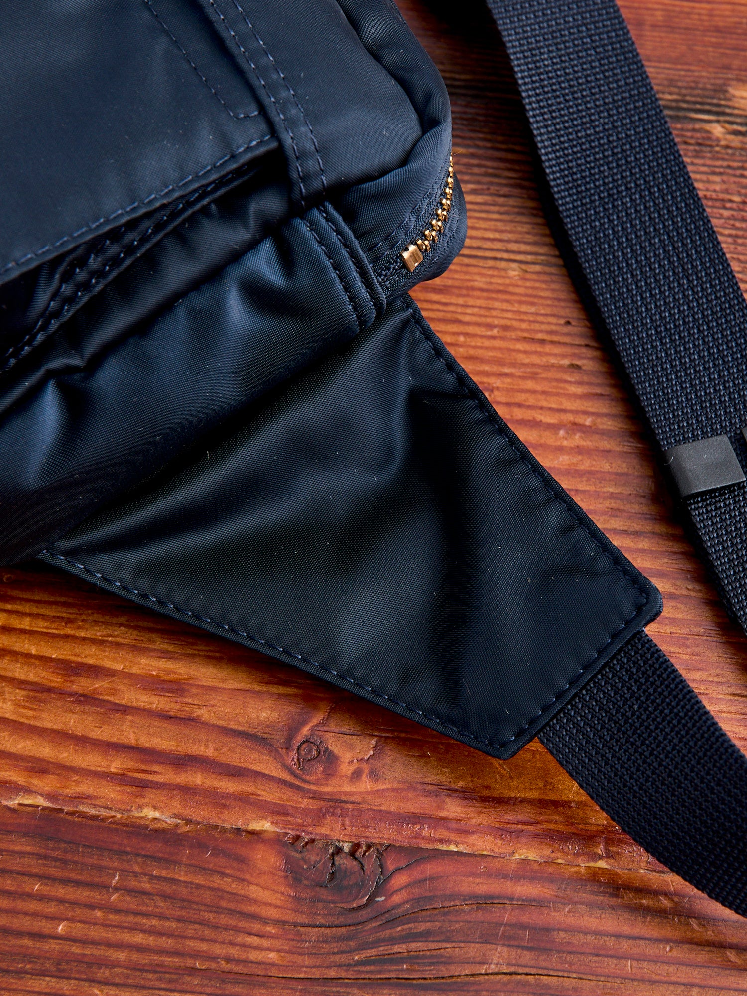 "Tanker" Waist Bag in Iron Blue - Image 5