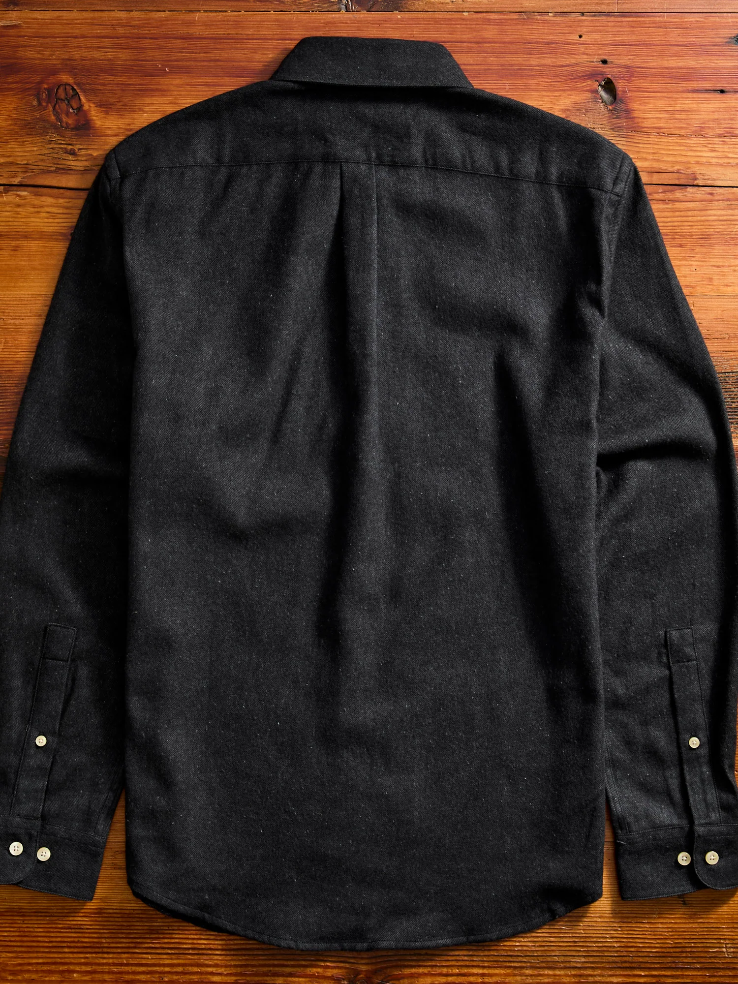 Teca Button-Up Shirt in Grey - Image 8