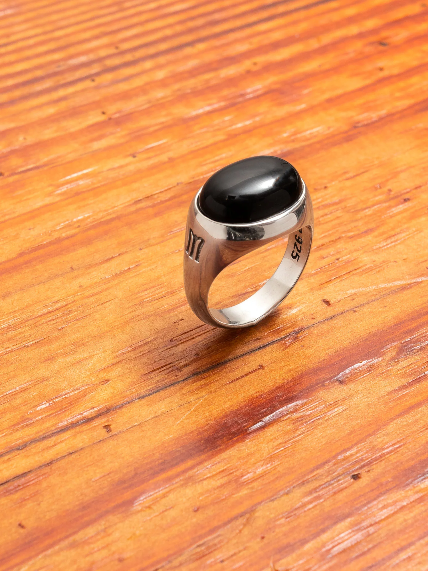 Tubby Ring in Silver/Onyx - Image 2