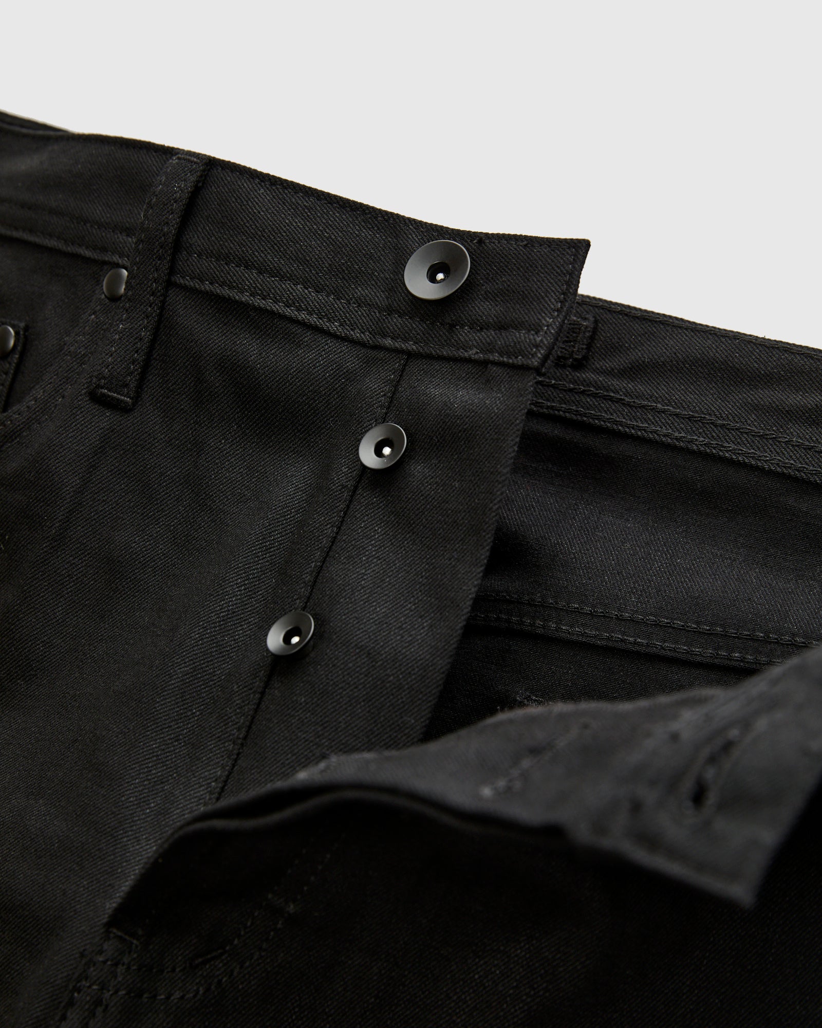 UB244 11oz Black Stretch Selvedge - Tapered Fit - Image 7