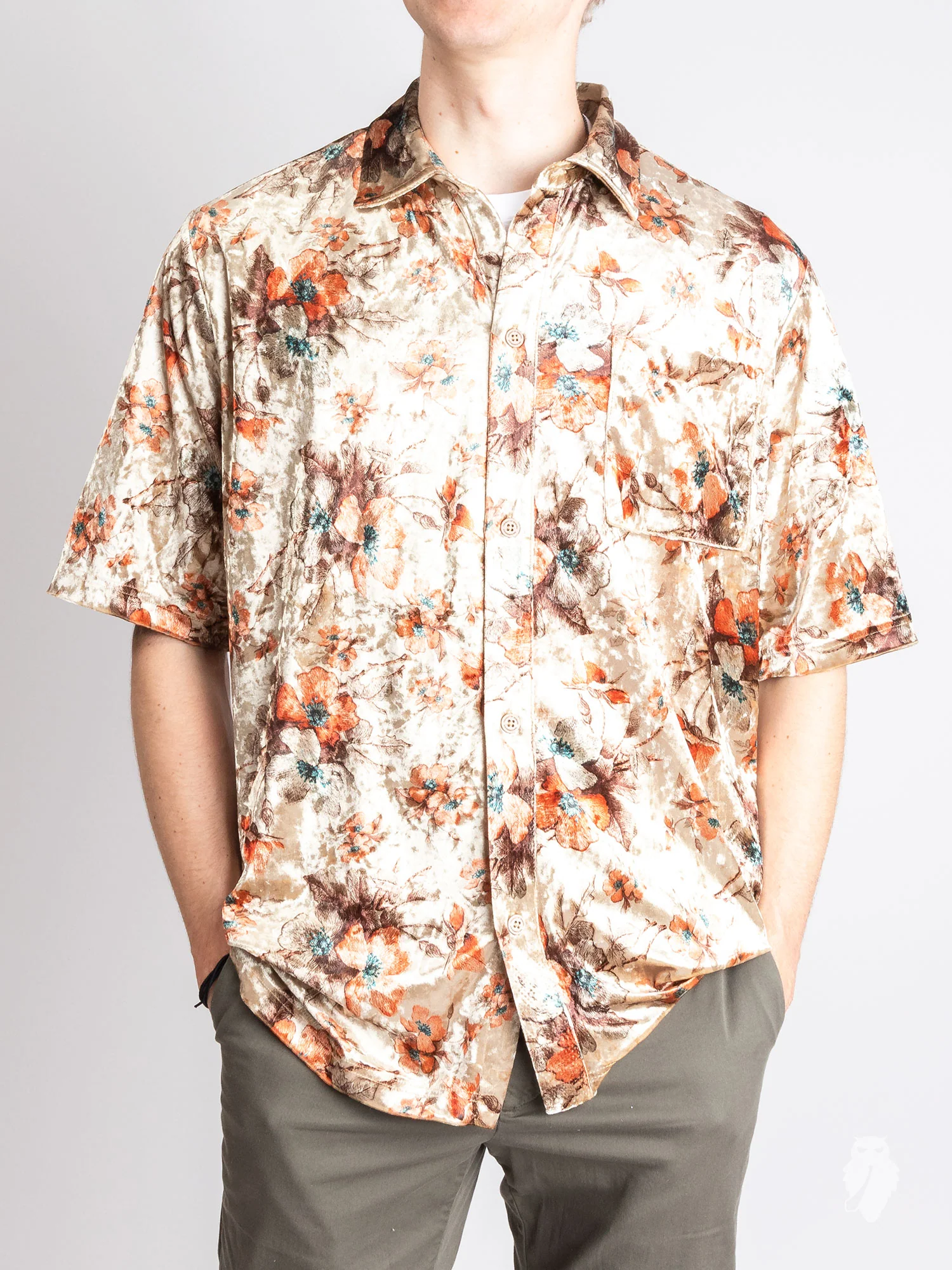Velvet Flowers Button-Up Shirt in Bronze - Image 2