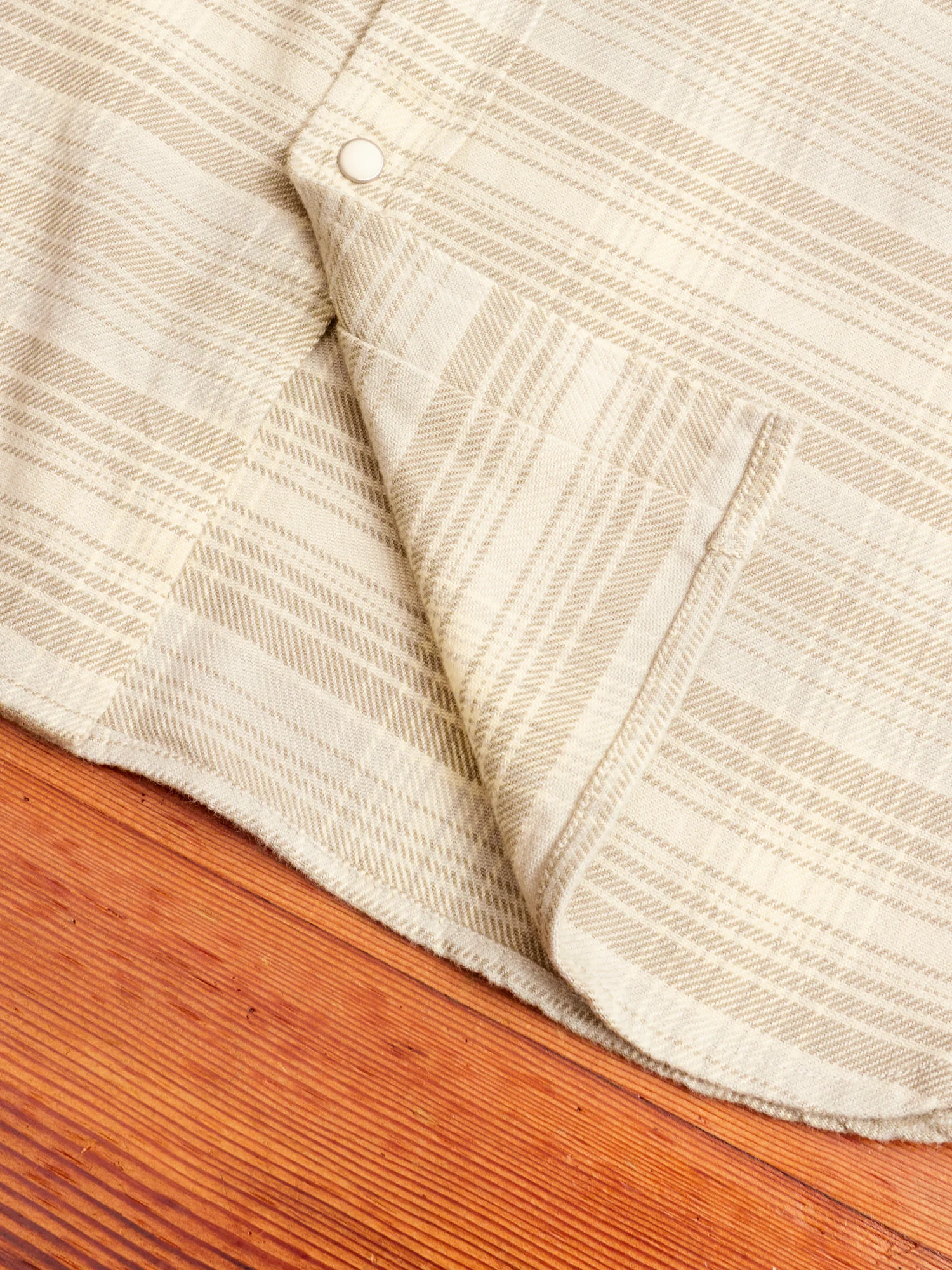 Washed Flannel Pearl Snap Shirt in Warming Grey - Image 7