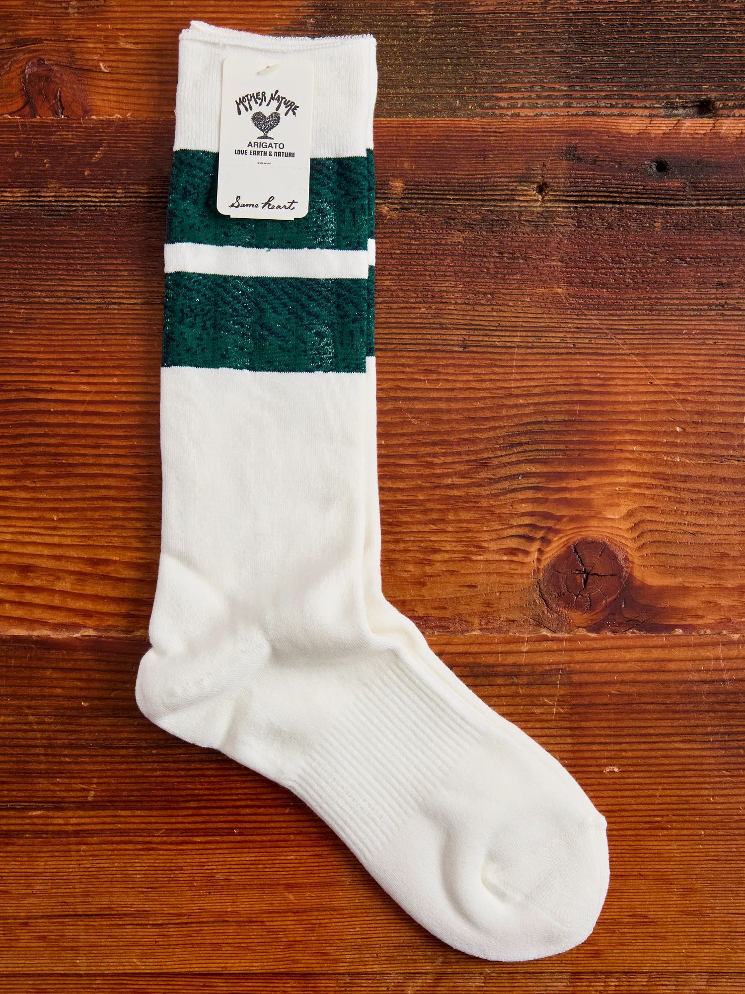 "Wind Flow" Pile Socks in White - Image 2